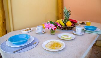 Skandalis Apartments With Pool