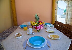 Skandalis Apartments With Pool