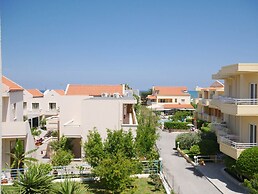 Litinas Apartments With Pool