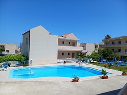 Litinas Apartments With Pool
