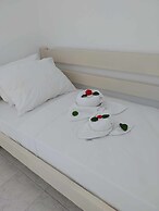 Nik Litinas Apartments With Pool