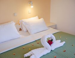 Nik Litinas Apartments With Pool