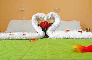 Nik Litinas Apartments With Pool