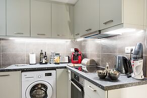 Glyfada's Cosy Apartments