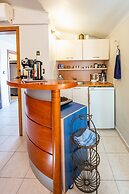 Glyfada's Cosy Apartments