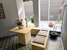 Glyfada's Cosy Apartments