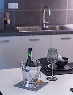 Glyfadas Luxury Design Apartments