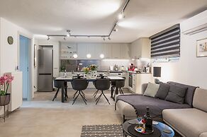 Glyfada's Cosy Apartments