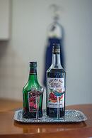 Glyfada's Cosy Apartments