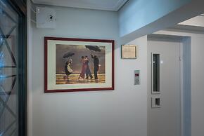 Glyfada's Cosy Apartments