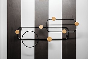 Acropolis Secret Apartment