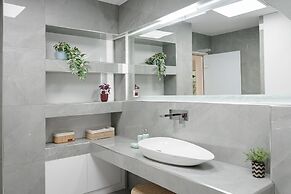 Acropolis Secret Apartment