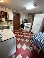 Fletcher Limit 8 4 Bedroom Cottage