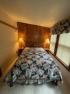 Fletcher Limit 8 4 Bedroom Cottage