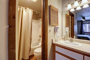 An202 Anaconda 2br 2ba 2 Bedroom Condo