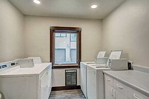 An202 Anaconda 2br 2ba 2 Bedroom Condo