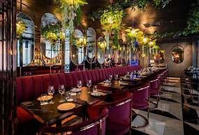 Dreams Hotel - Park View