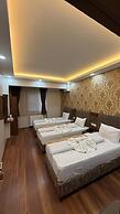 FORTYNINE HOTEL