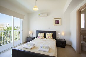 Protaras Villa Cemelia