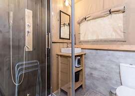 Ultimate Glamping Experience With Family