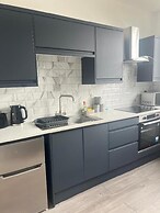 Desborough Apartment Retreat