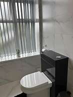 Desborough Apartment Retreat