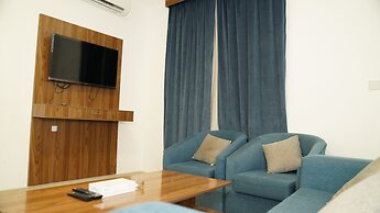 Reef Beach Hotel Apartments