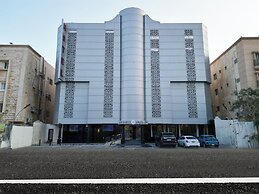 Reef Beach Hotel Apartments