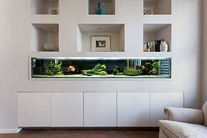 Spectacular 4 Bed House, Pimlico