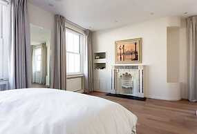 Spectacular 4 Bed House, Pimlico