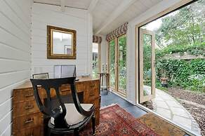 Gorgeous 1 Bed Garden Flat, Kensal