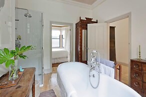 Gorgeous 1 Bed Garden Flat, Kensal