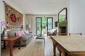 Gorgeous 1 Bed Garden Flat, Kensal