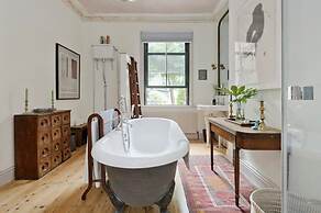 Gorgeous 1 Bed Garden Flat, Kensal