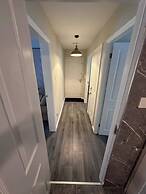 2br-sleeps4-freeparking-wifi-smarttvs