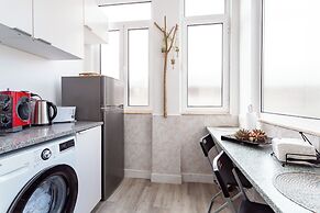 Divine House of Graça