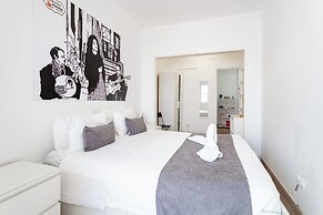 Divine House of Graça