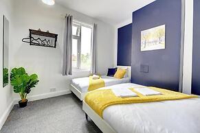 Central - 2br House - Free Parking - Garden