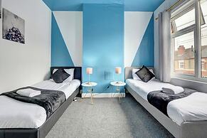 Central - 2br House - Free Parking - Garden