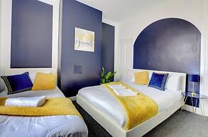 Central - 2br House - Free Parking - Garden