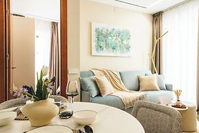 GG Good Game Corral del Carbon Apartment