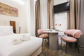 GG Good Game Corral del Carbon Apartment