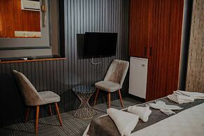 LION SUITE HOTEL KARTAL