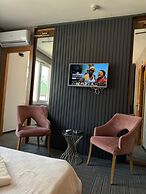 LION SUITE HOTEL KARTAL