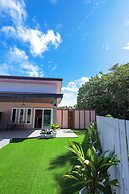 D' Village Cottage 2 – Private Pool Villas