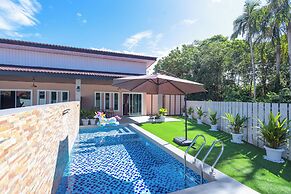 D' Village Cottage 2 – Private Pool Villas