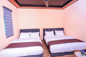 D' Village Cottage 2 – Private Pool Villas