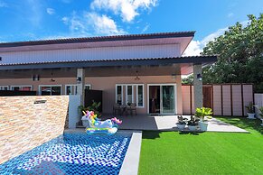 D' Village Cottage 2 – Private Pool Villas