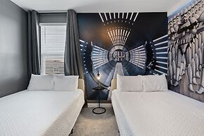 Gorgeous 6-bedroom House With Private Pool