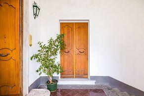 Bisignano 11 in Naples